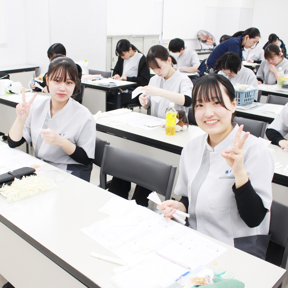 １年生、トリミング準備①